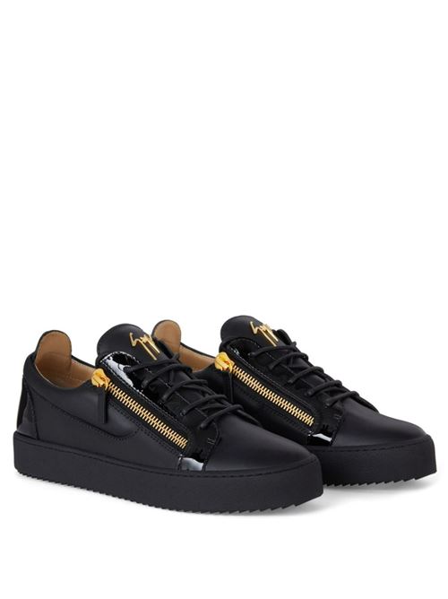 FRANKIE GIUSEPPE ZANOTTI | RU50000003